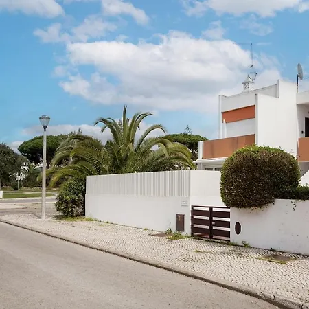 Vilamoura Garden Stay, Private Garden & Ac Apartamento